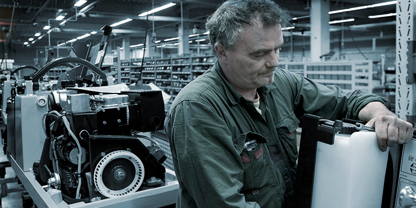 atreus_schmuck img 50zu50 reorganization of plastics maker promens in poland right